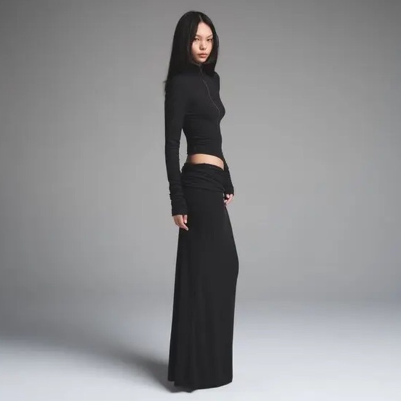 SKIMS Dresses & Skirts - SKIMS CLOUD FOLDOVER LONG SKIRT IN ONYX XS S